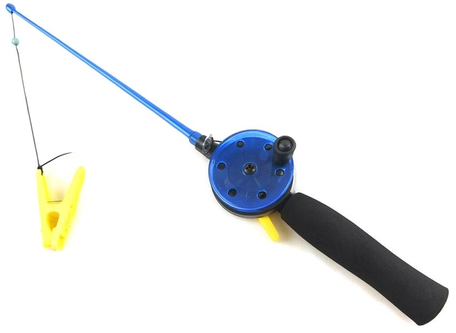 Utrustning för att fiska krabbor – enkelt krabbfiskespö med klädnypa och lina